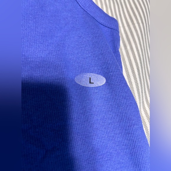 Maurice’s tank top size large - Picture 4 of 4